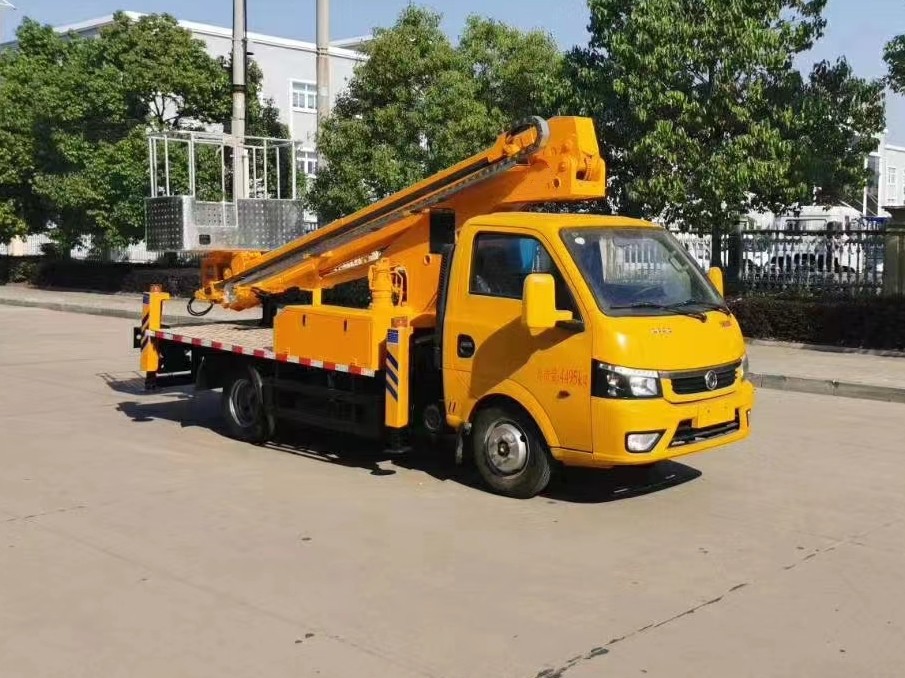 東風途逸21米藍牌直臂高空作業(yè)車