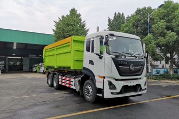 國六東風(fēng)天龍后雙橋移動站配套勾臂車