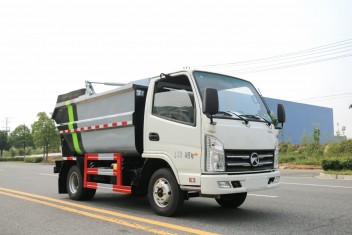 國(guó)六凱馬藍(lán)牌4方無泄漏垃圾車
