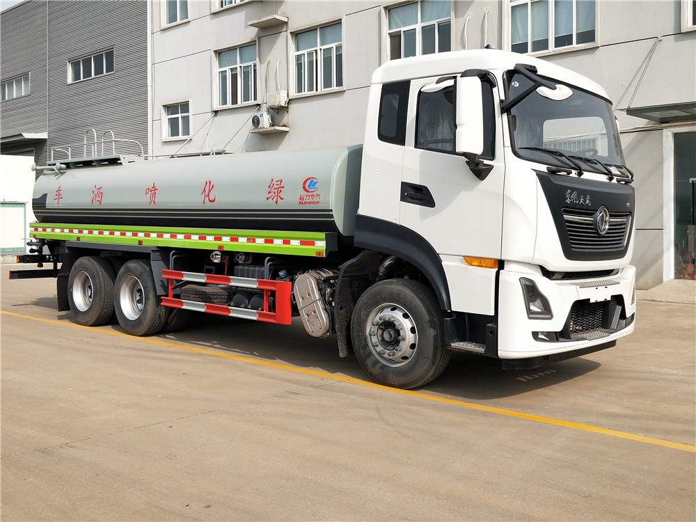 國(guó)六東風(fēng)專底20方灑水車