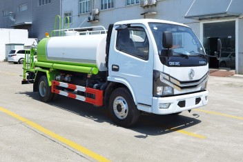 國六東風5方綠化灑水車